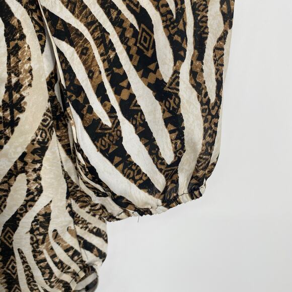 Chico’s Tunic Women’s Large Flowy Animal Print Romantic Feminine Balloon Sleeve - Picture 4 of 8